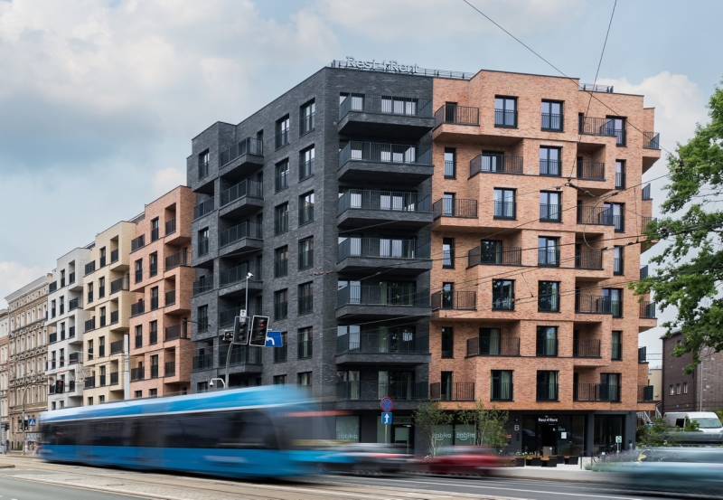 Resi4Rent finalizuje transakcję o&nbsp;wartości 2,437 mld PLN, wyznaczając nowy etap rozwoju polskiego rynku PRS