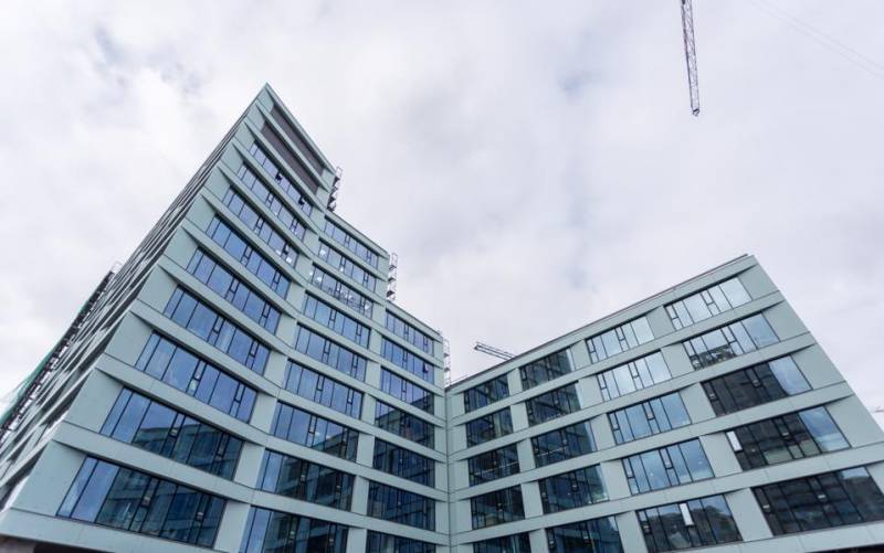 Echo Investment sprzedaje Biura przy Bramie - pierwszy biurowiec Browarów Warszawskich za 76,5 mln EUR