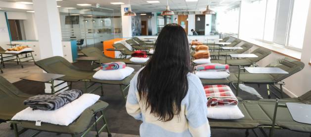 Drzwi biur w Pasażu Kapelanka otwierają się dla 300 uchodźców z Ukrainy