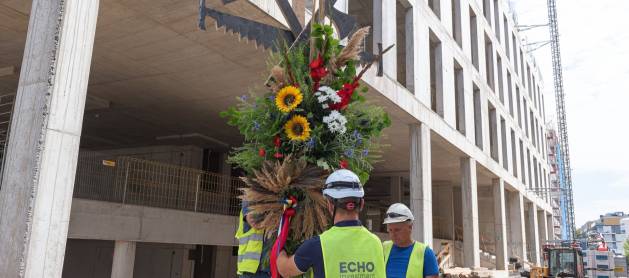 Wiecha na biurowcach WITA. Krakowski projekt destination wchodzi w kolejny etap